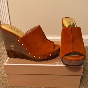 Beautiful burnt orange and taupe suede platform sandals by Michael Kors